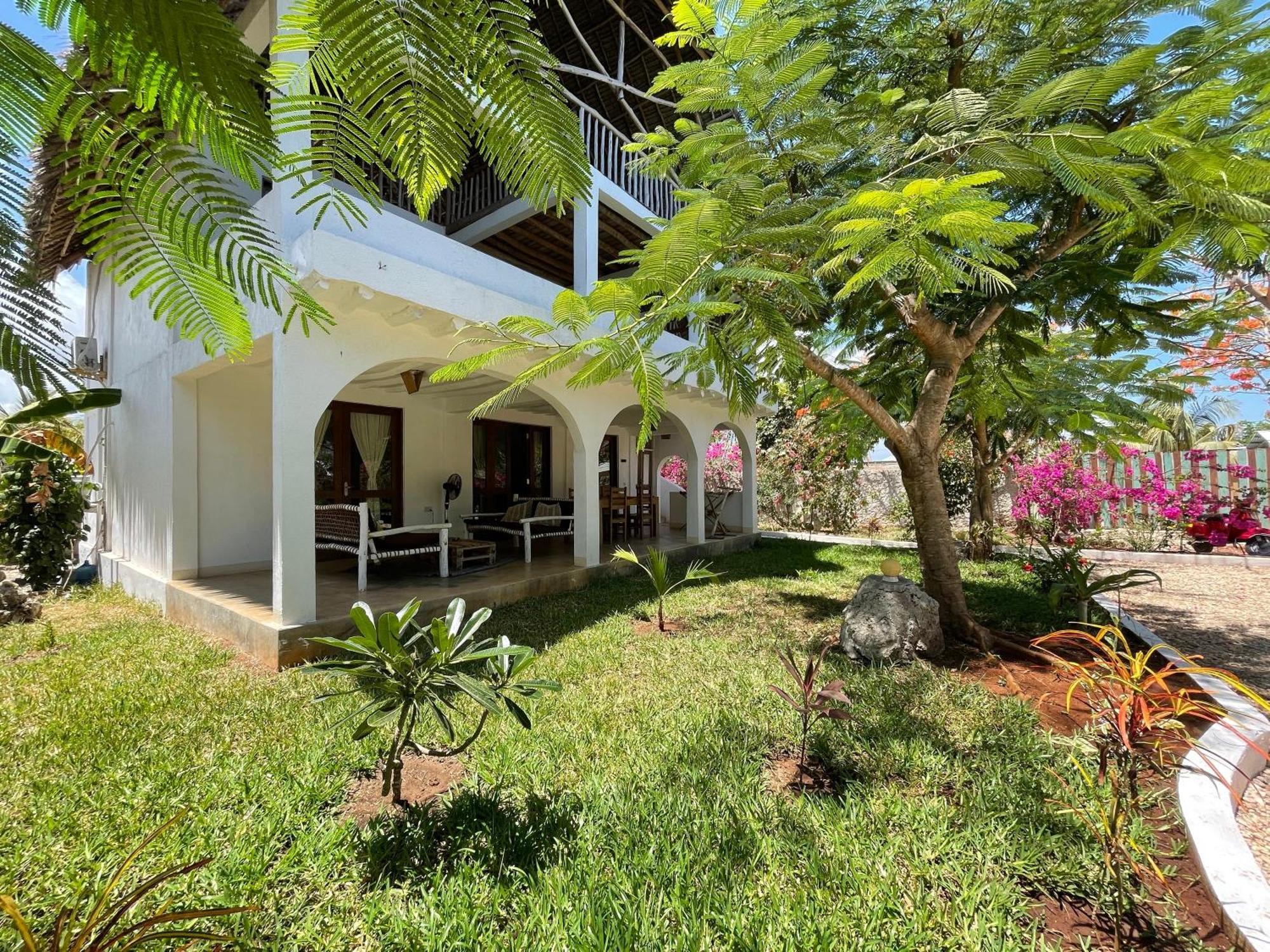 Breeze Residence Kiwengwa Kültér fotó